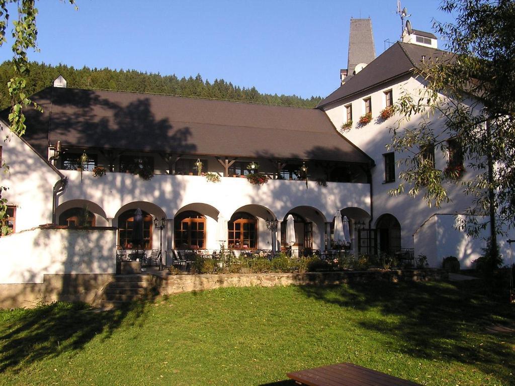 Hotel Ruze Rožmberk nad Vltavou Eksteriør billede